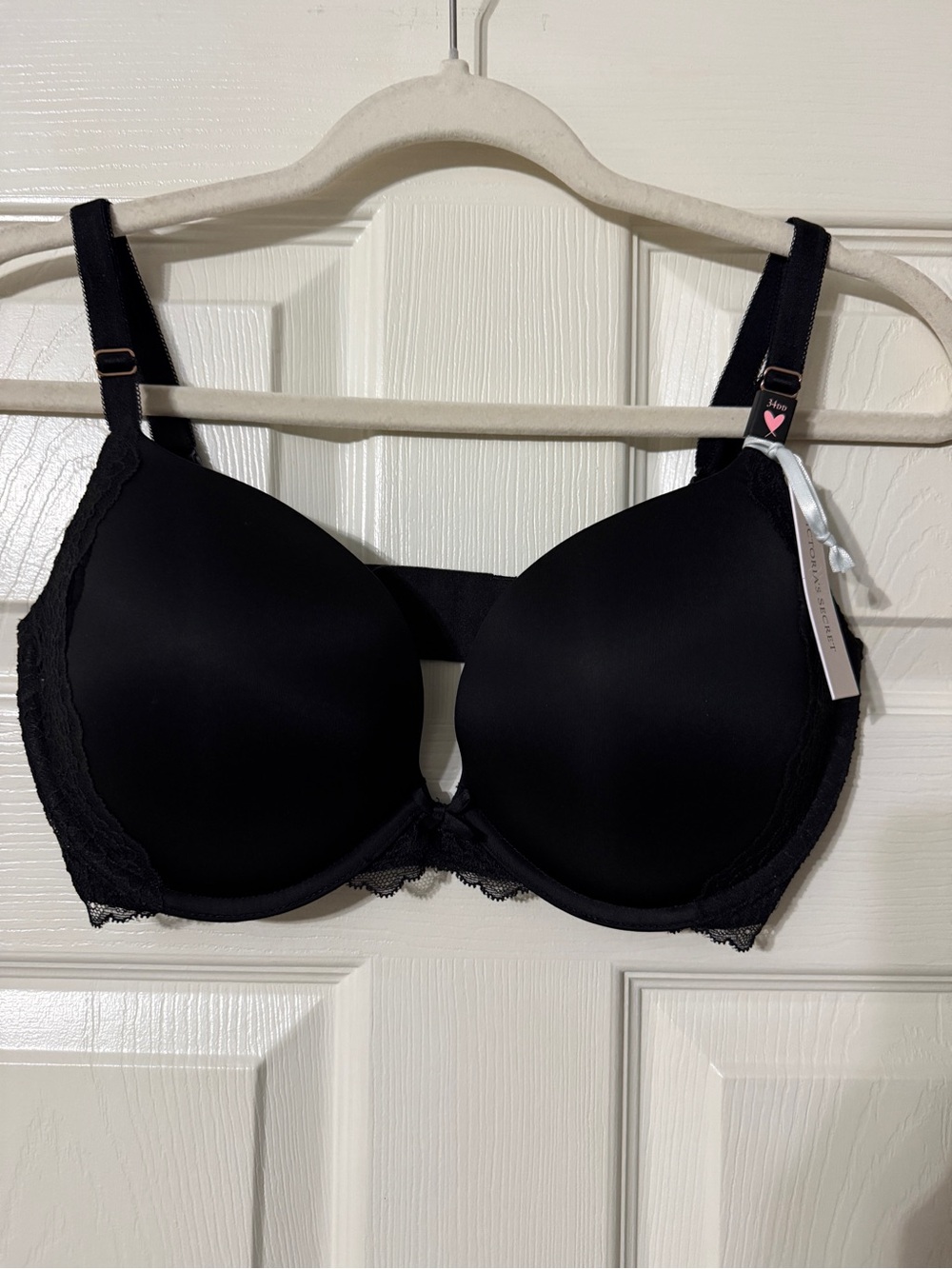 Victoria's Secret Black Lace-Trim T-Shirt Bra